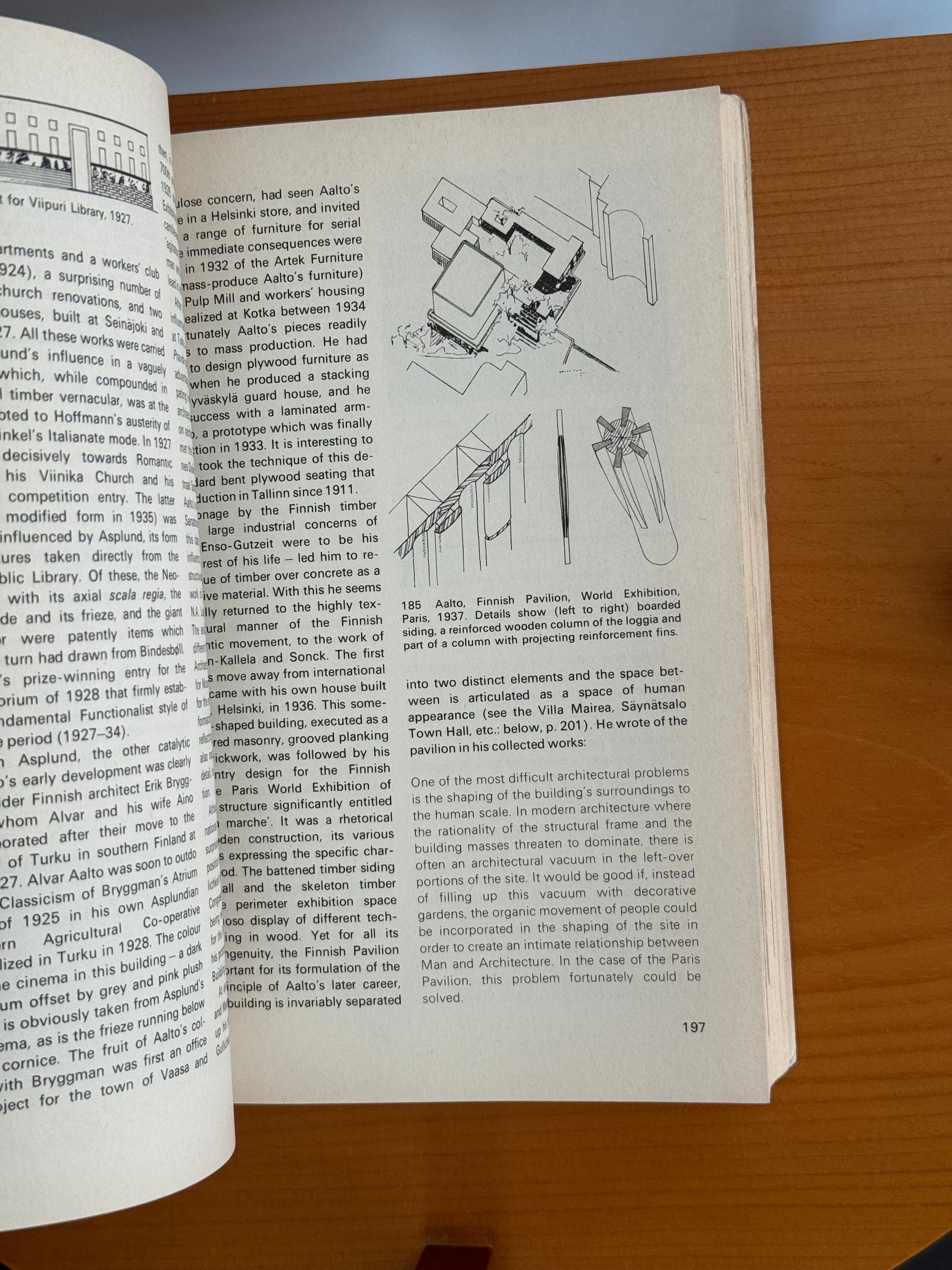 Modern Architecture by Kenneth Frampton c.1981