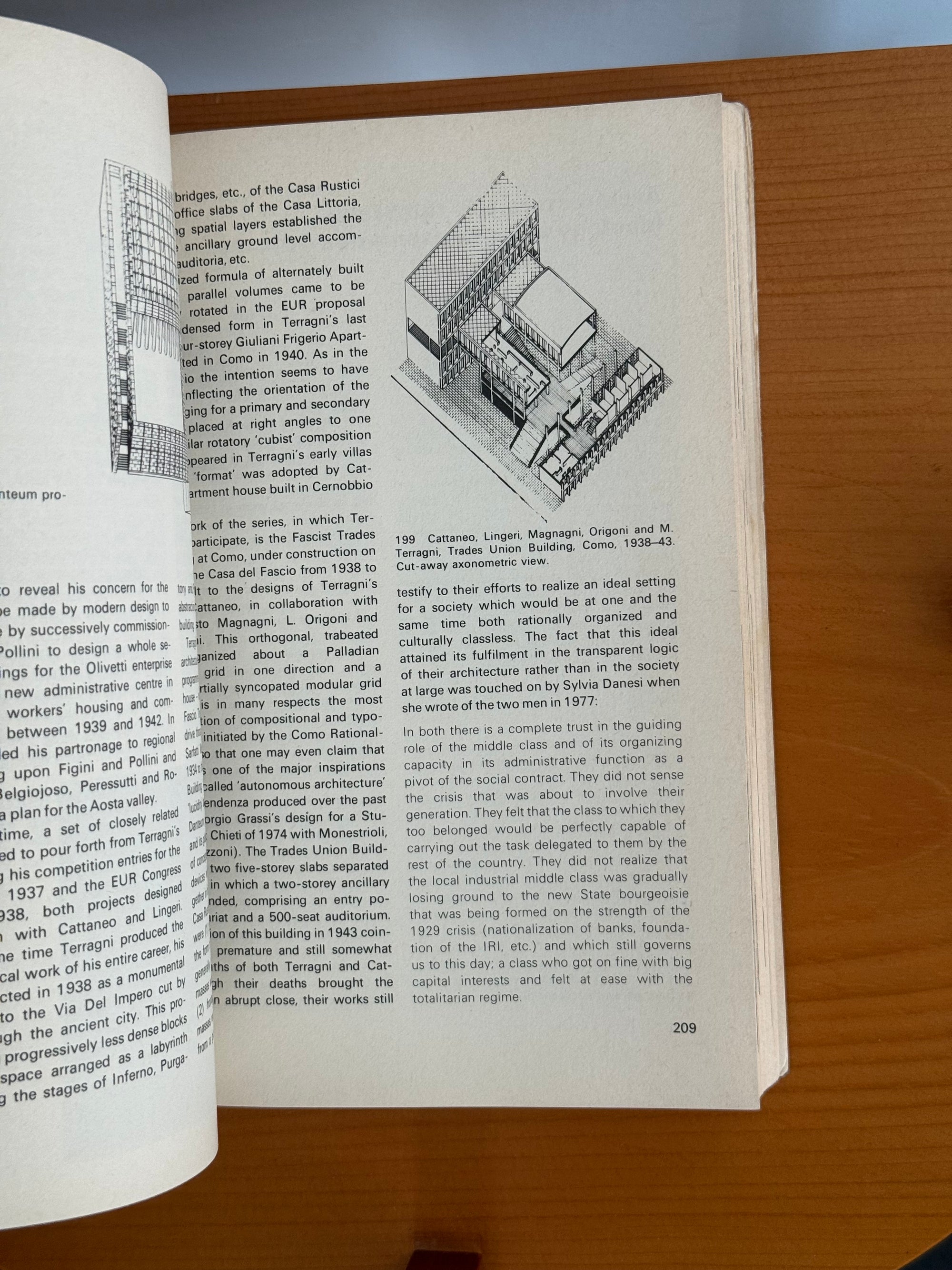 Modern Architecture by Kenneth Frampton c.1981