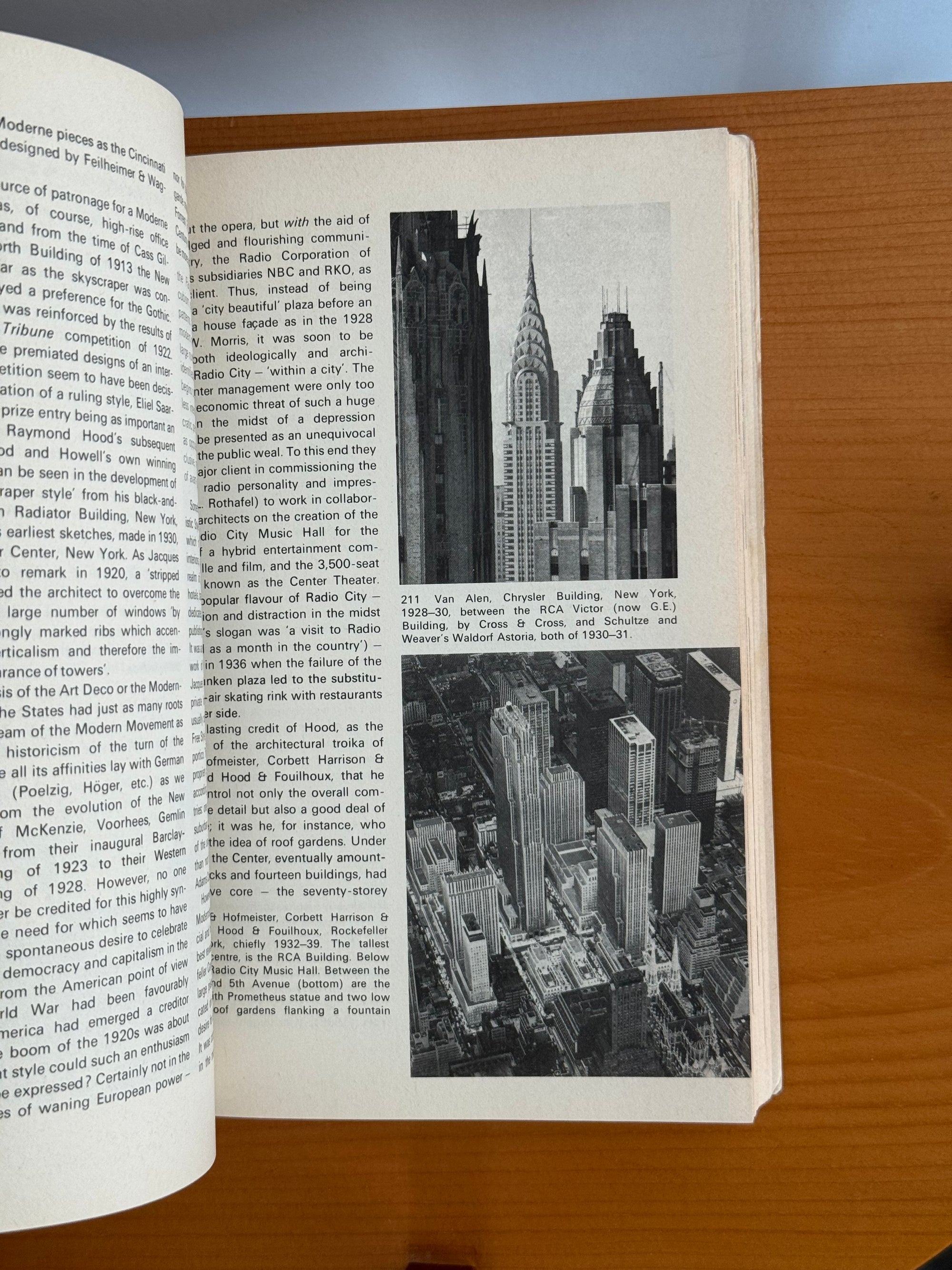 Modern Architecture by Kenneth Frampton c.1981