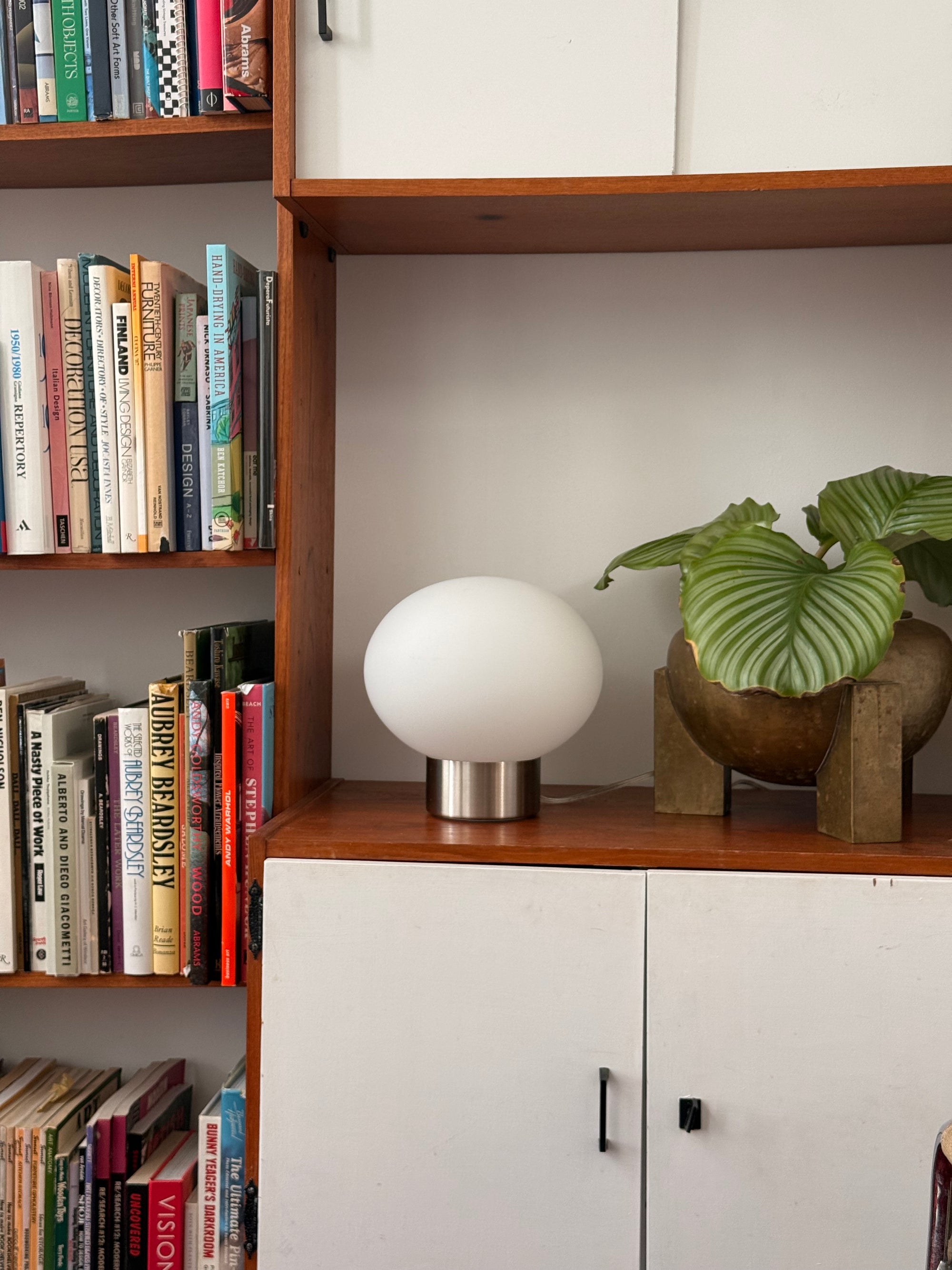 Orb Lamp with Steel Base