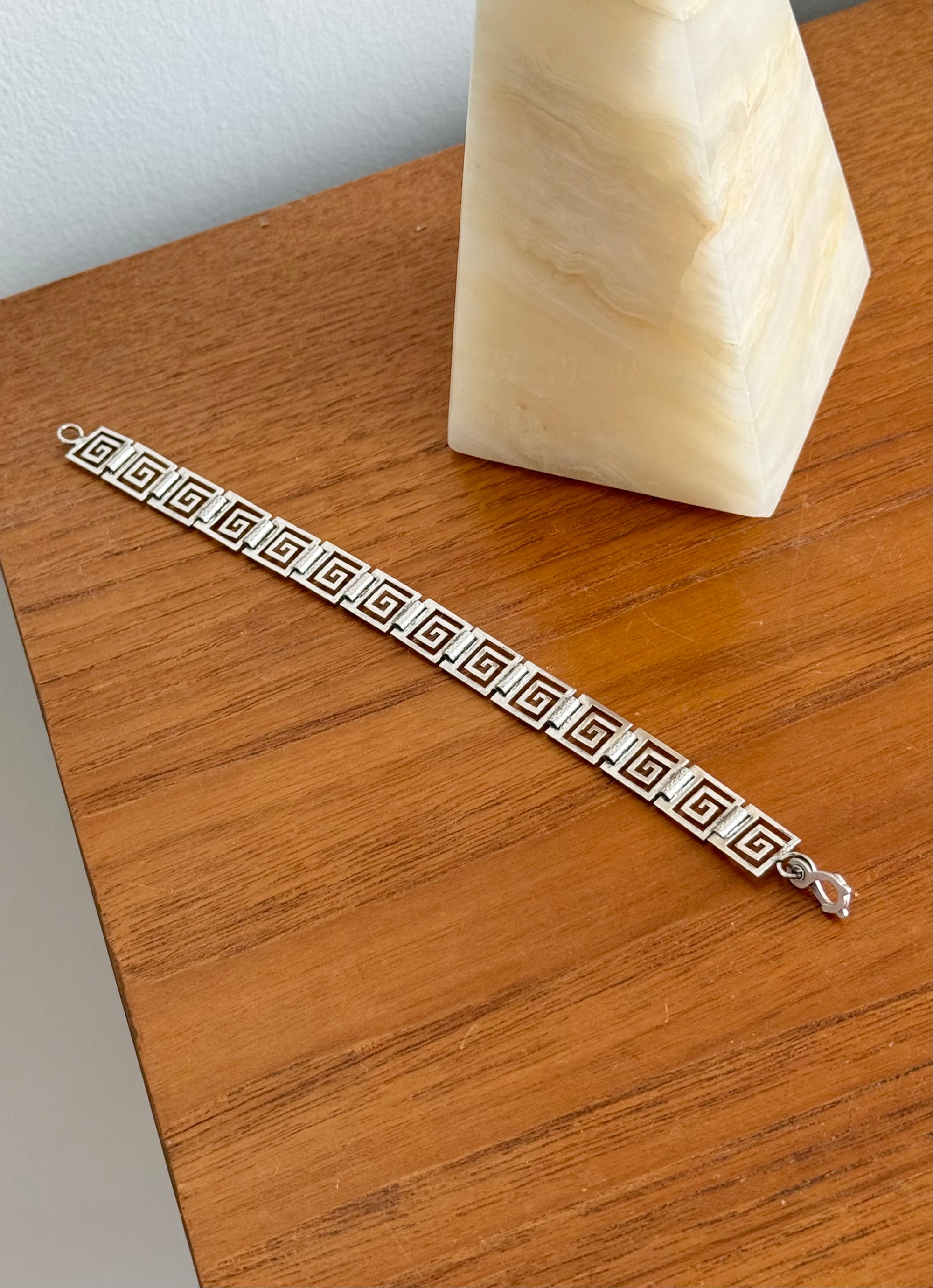 Sterling 925 Bracelet with Square Spiral Motif