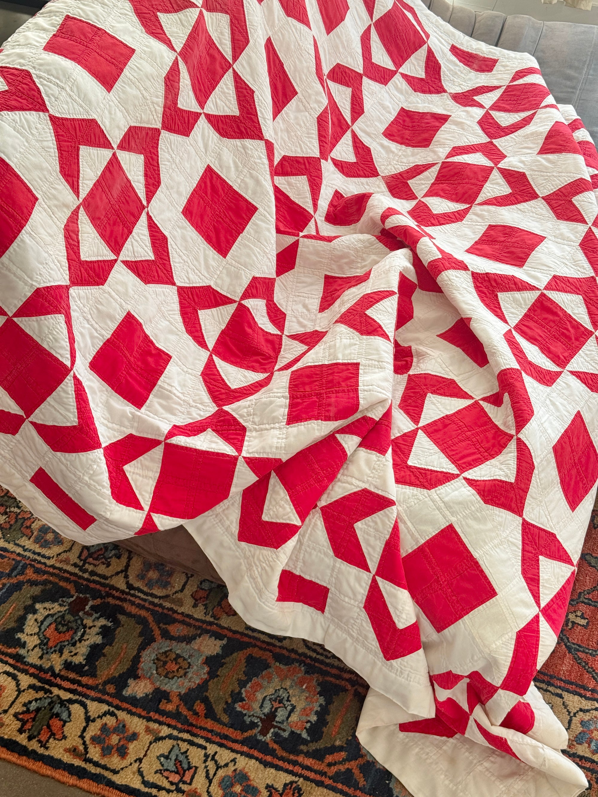Cotton Hand-Stitched Quilt Early 20th Century