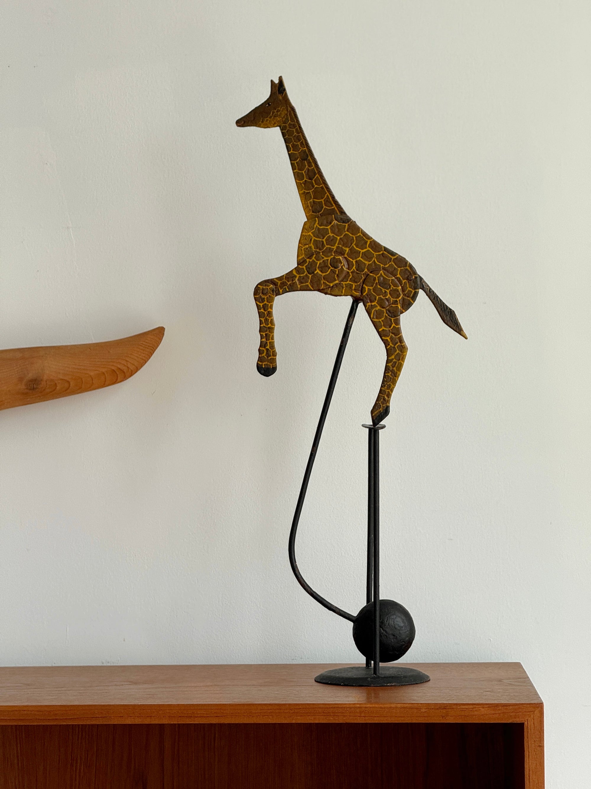Running Giraffe Pendulum c.1970
