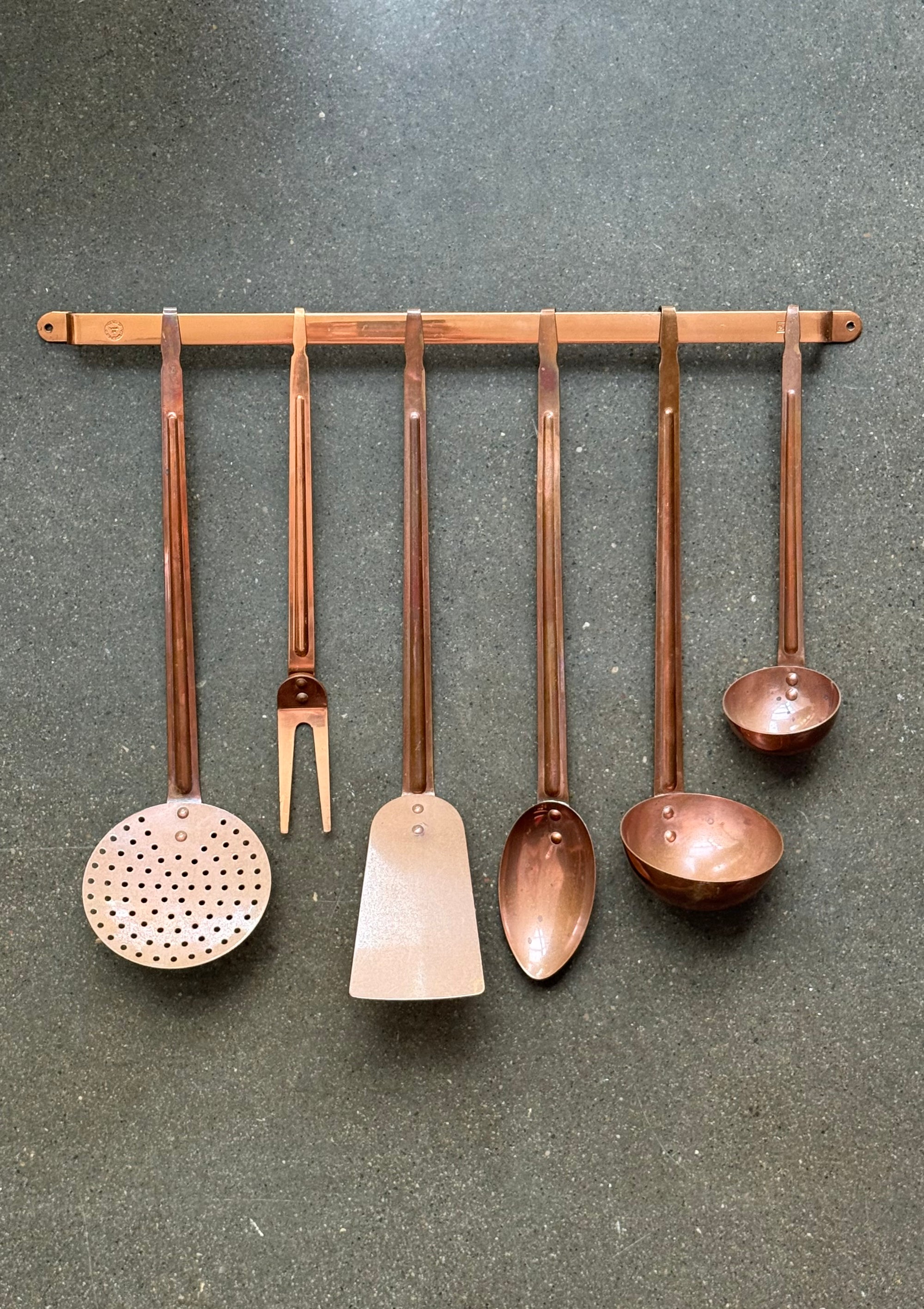 Copper Kitchen Utensil Rack 7 Pieces c.1970
