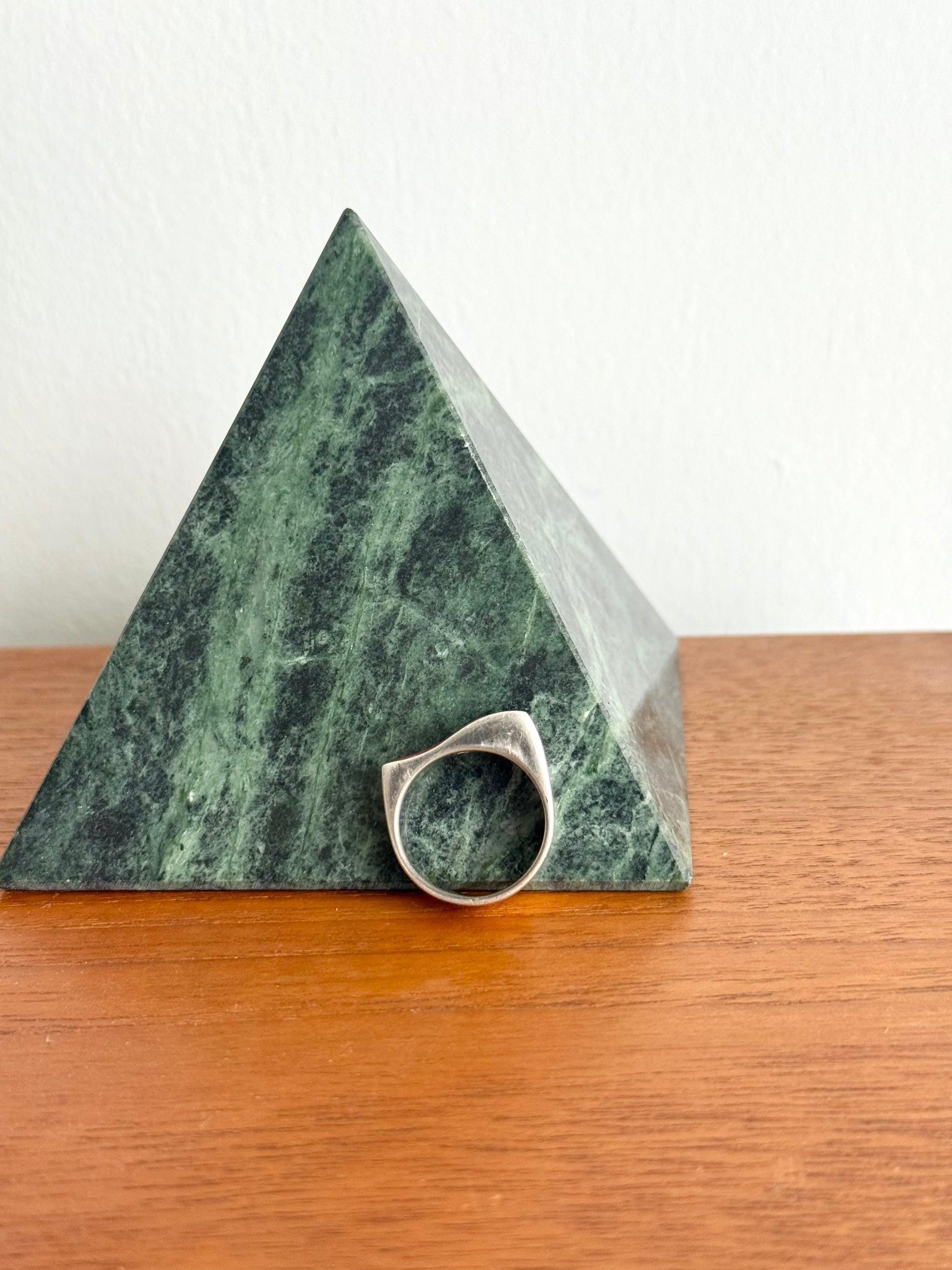 Pink Sponge Coral Modernist Sterling 925 Ring