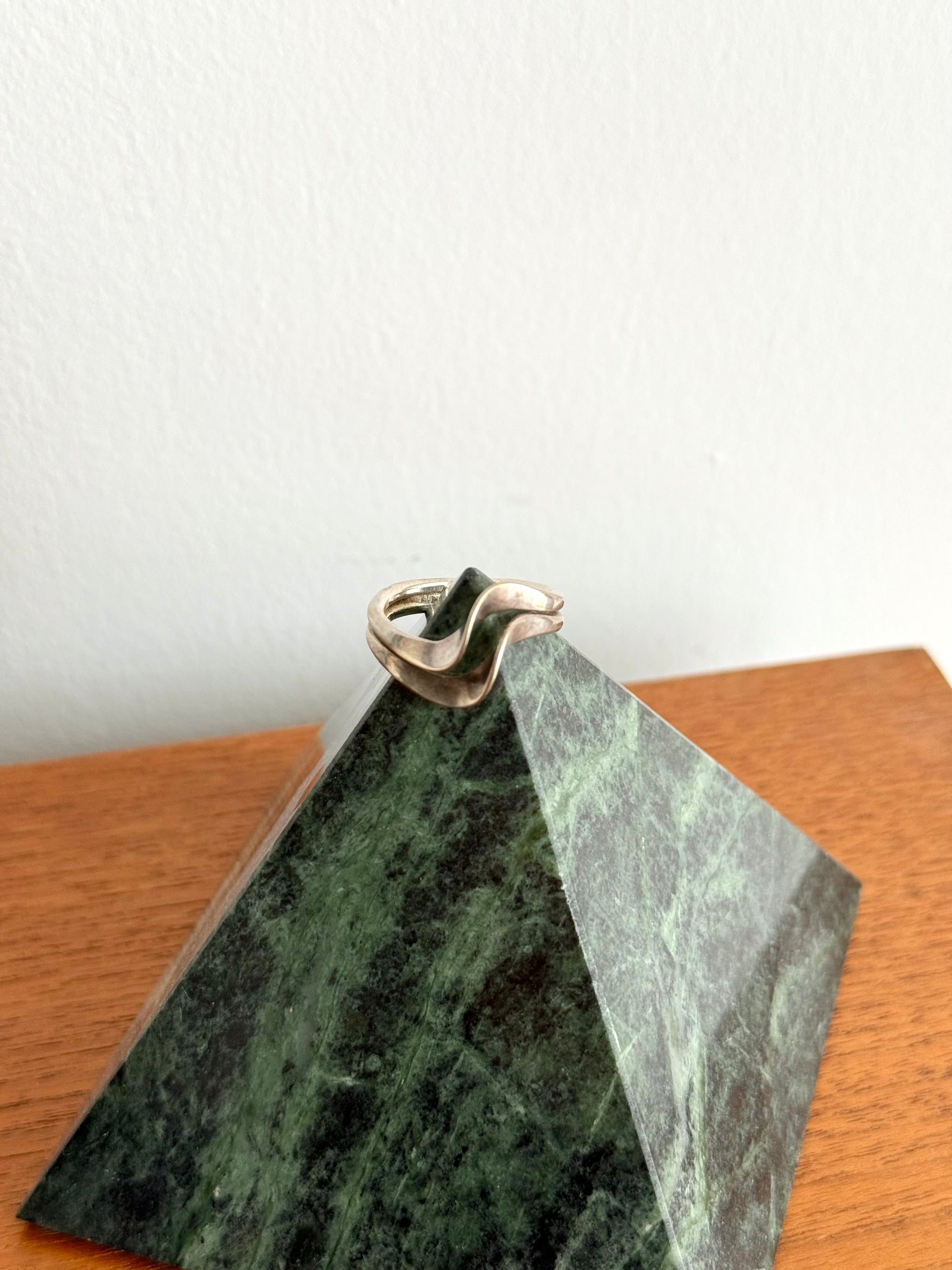 Modernist Swoosh Alpaca Ring c.1970