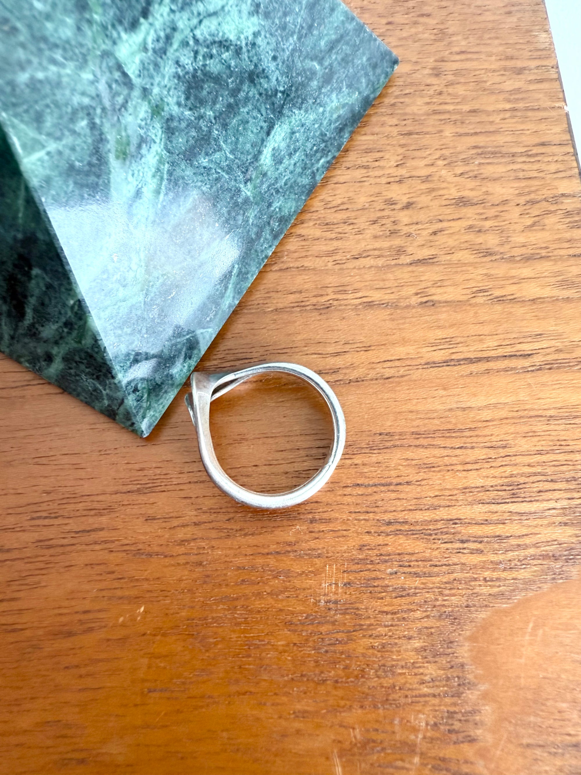 Modernist Swoosh Alpaca Ring c.1970