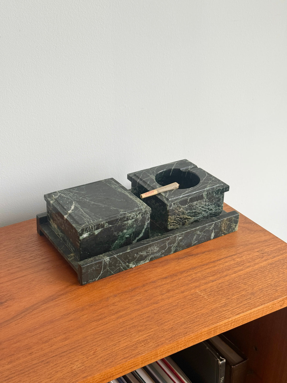 Green Marble Smoke Set c.1970