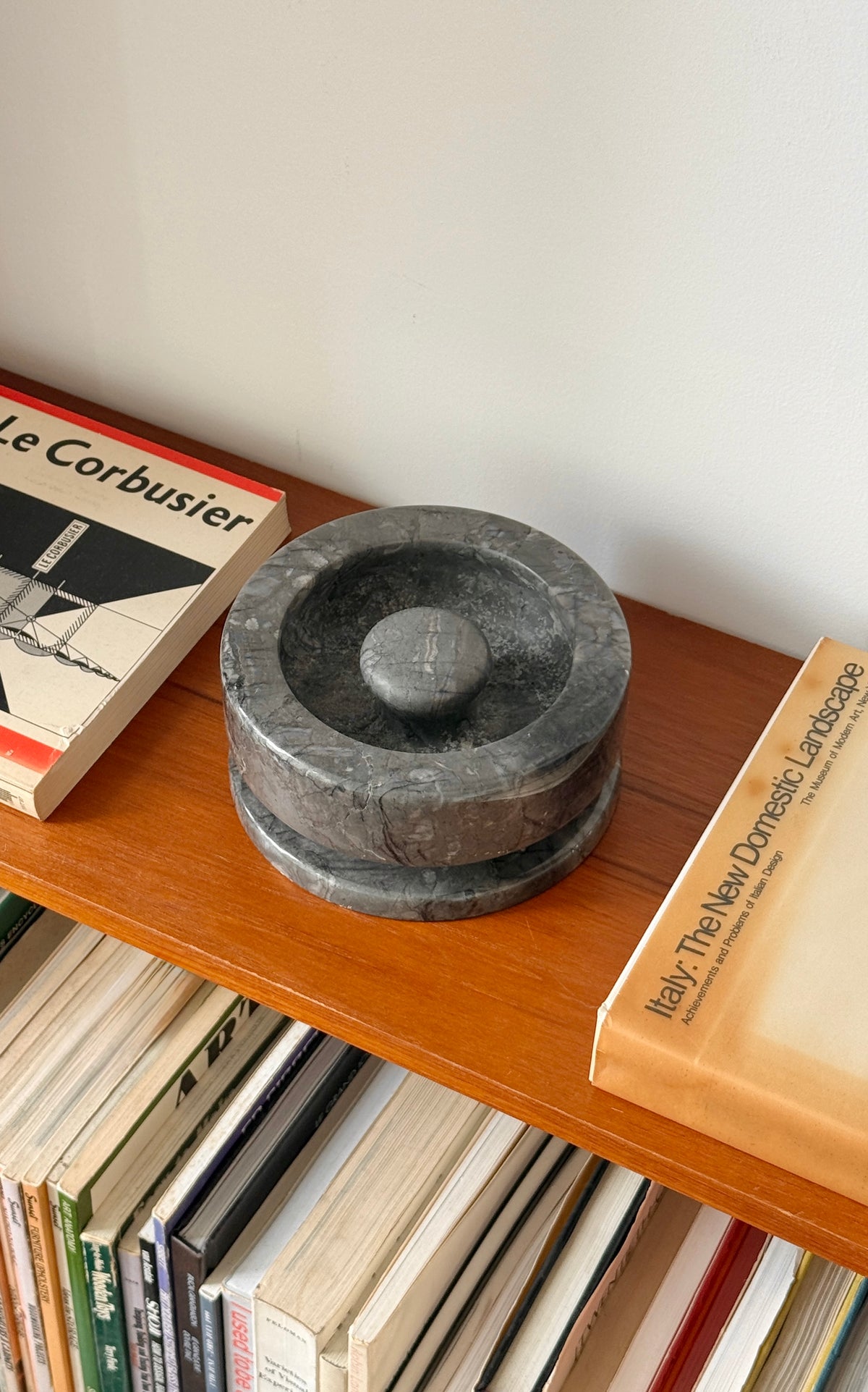 Marble Ashtray by Angelo Mangiarotti for Knoll c.1970
