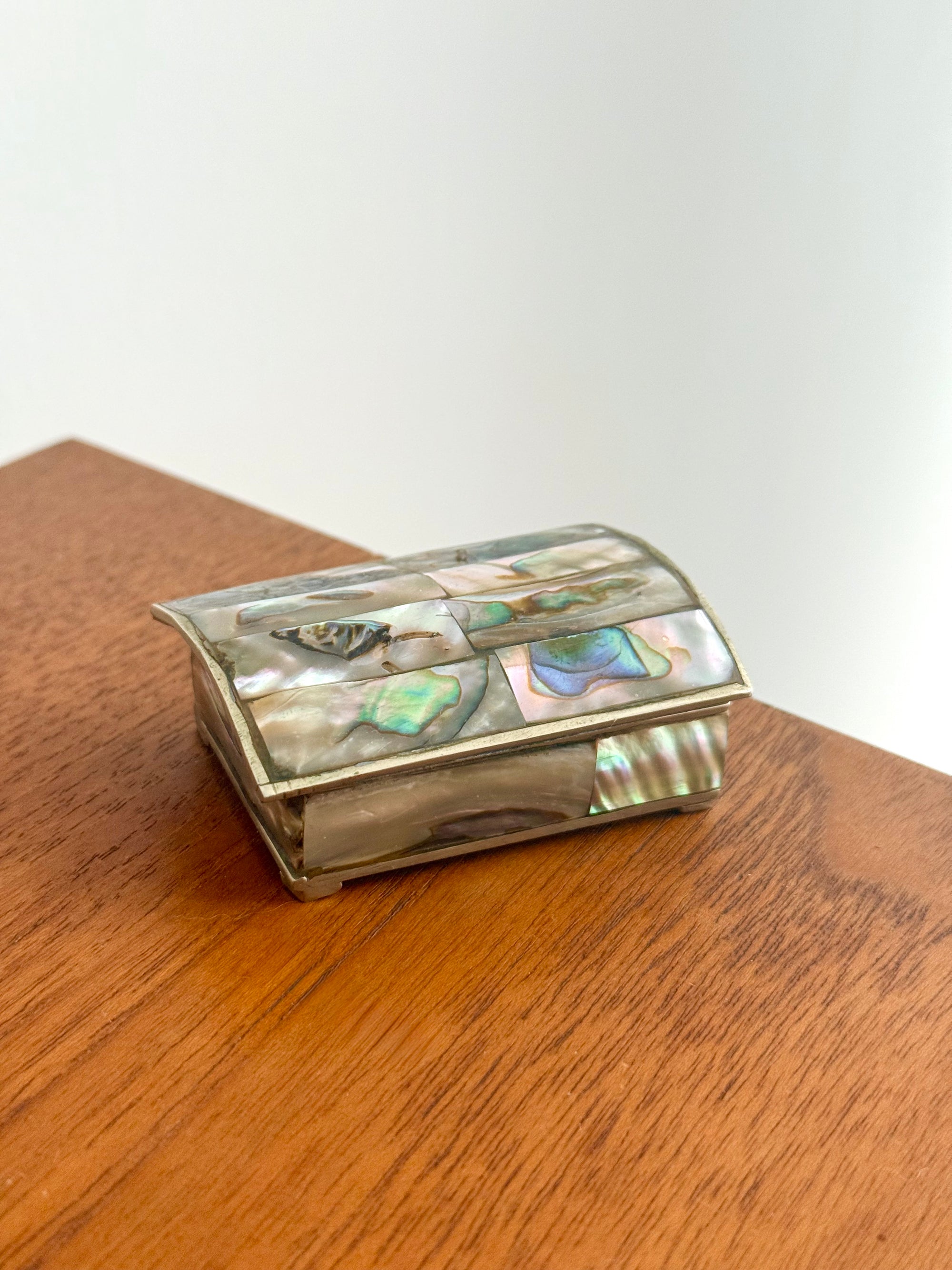 Footed Abalone Inlay Box Made in Mexico