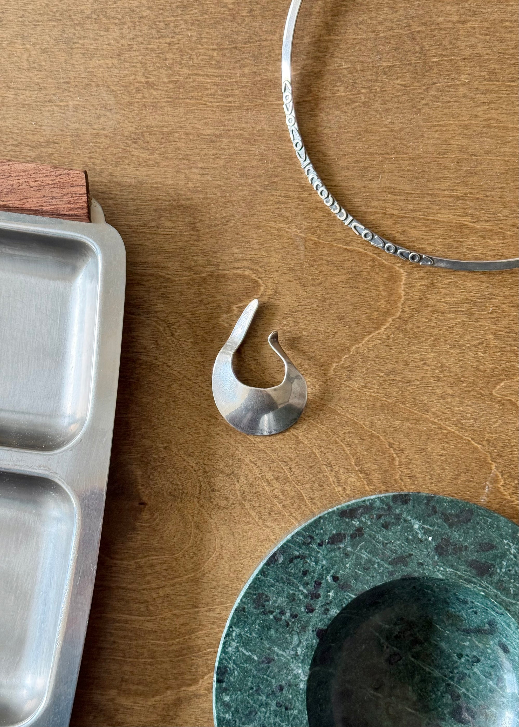 Ear cuff crafted in Sterling Silver c.1990